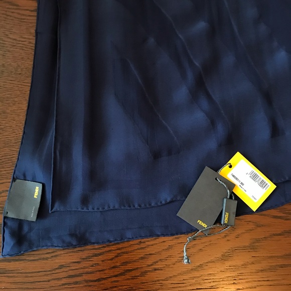 Fendi Scarf - silk - Picture 1 of 7